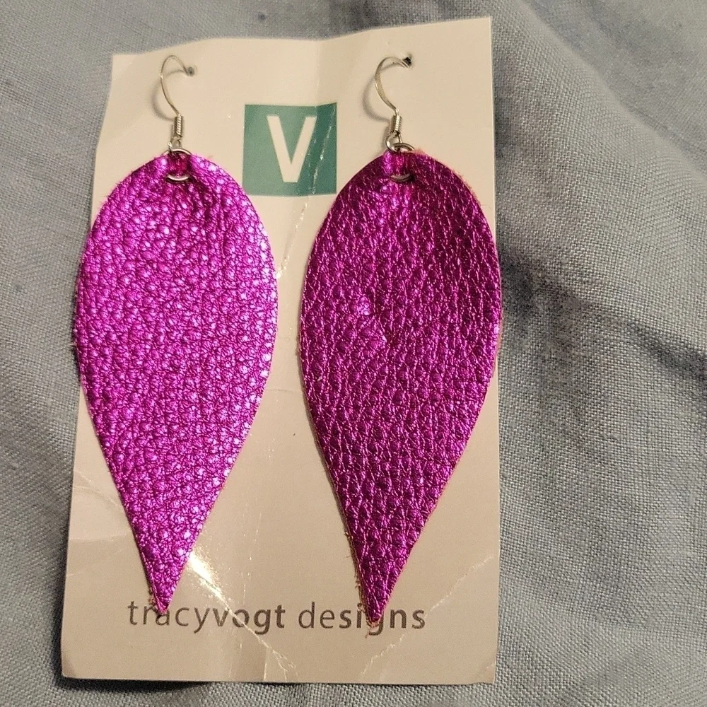 Tracy vogt hot pink leather earrings, nickel free